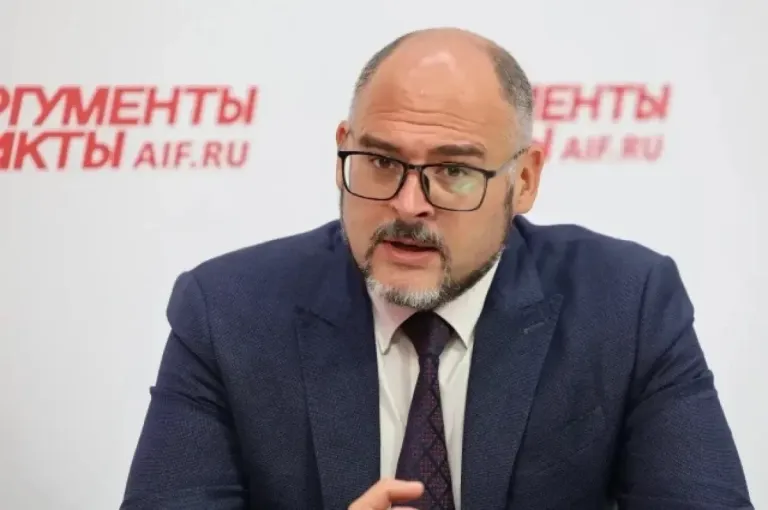 Дума Владивостока досрочно прекратила полномочия мэра Шестакова