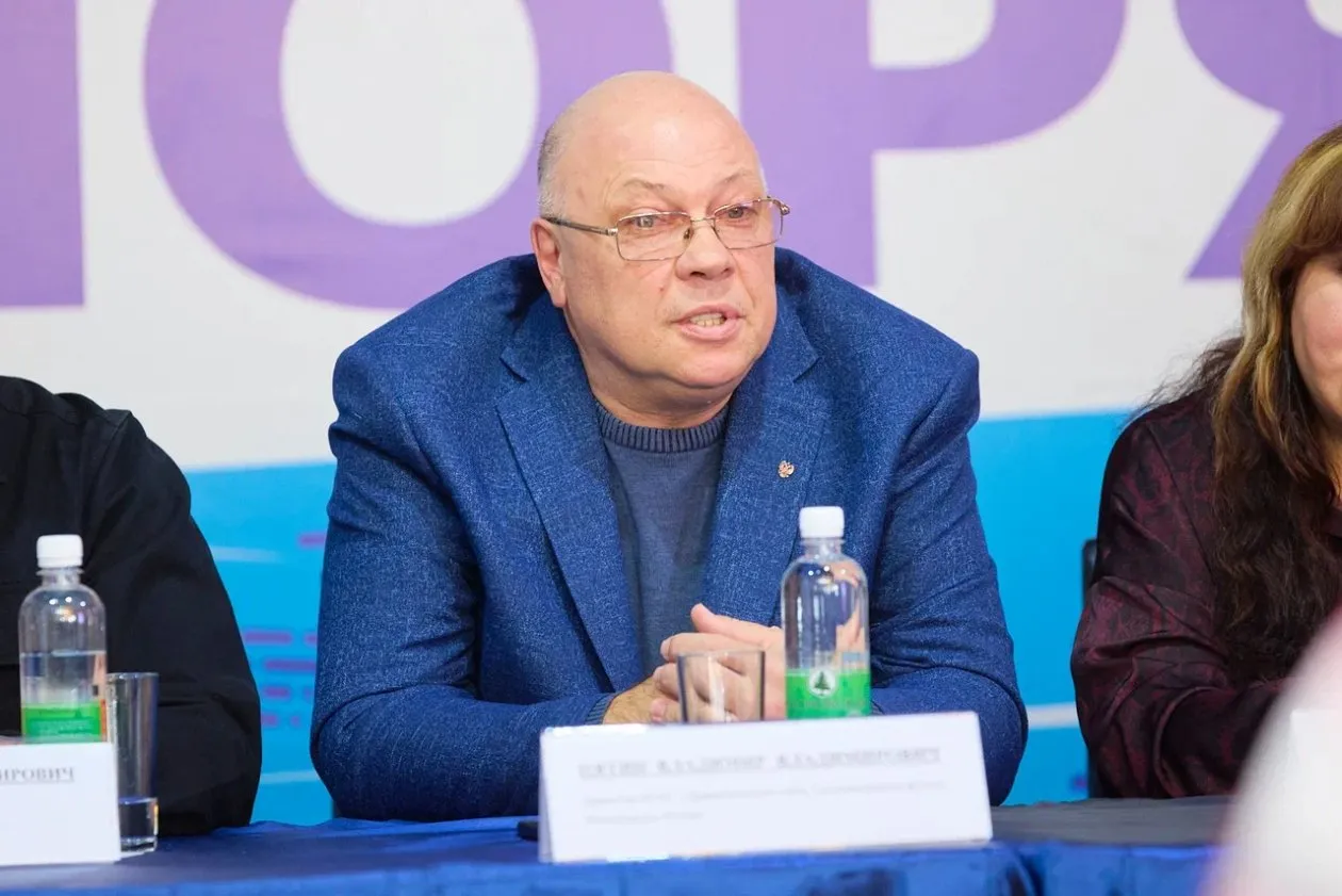 Театр ТОФ впервые поставил спектакль по заказанной пьесе