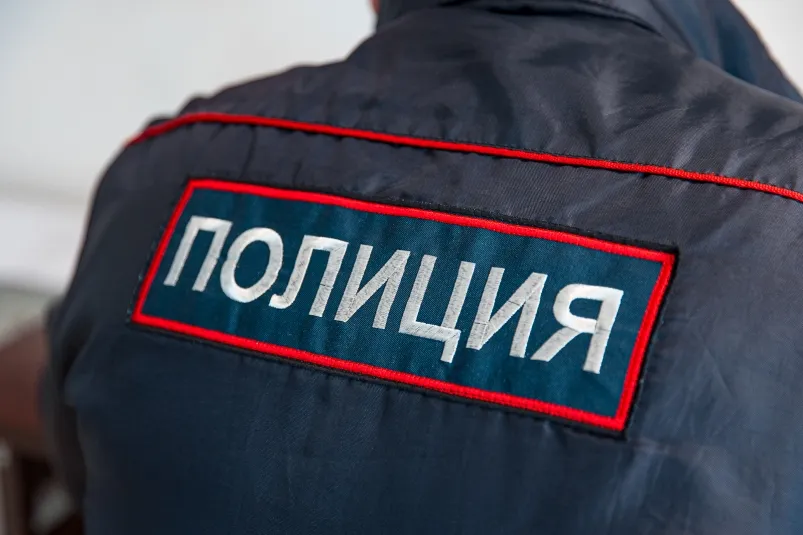 Во Владивостоке водитель сбил женщину на переходе, она в больнице